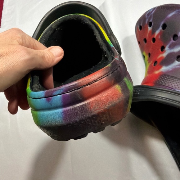 Crocs Tie Dye Clogs Colorful Dual Comfort Black Fleece Lined Men\'s 8, Womens 10 main image 8